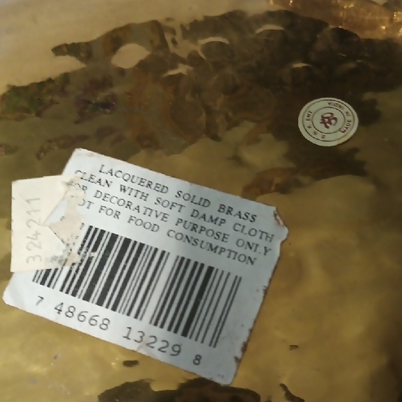 Solid Brass Lacquered Footed Bowl Or Planter. Beautiful Piece - Picture 2 of 9